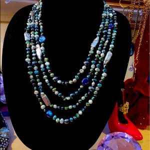 Multi-strand pearl necklace